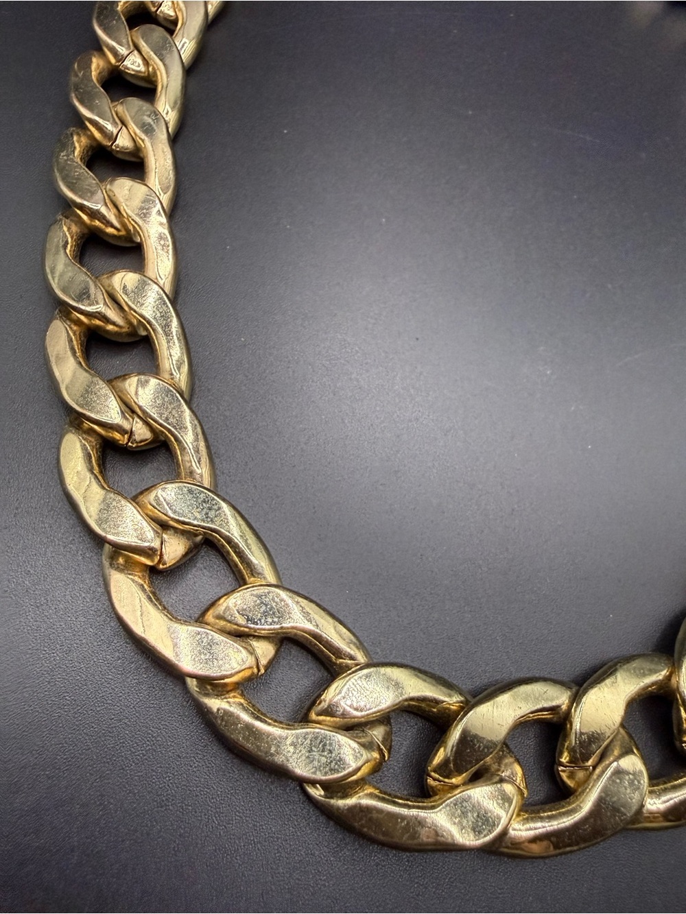 Gold Tone Chunky Chain Necklace 80s Retro Bold - Picture 2 of 3